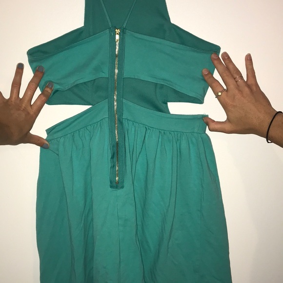 Perfect event dress! - Picture 5 of 7